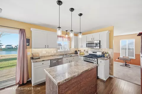3306 Veronica St, Plano, IL 60545 photo 32