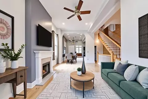 Other - 2058 W Washington Blvd, Chicago, IL 60612 photo 2 of 12