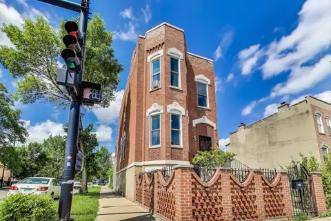 Exterior - 2058 W Washington Blvd, Chicago, IL 60612 photo 3 of 8