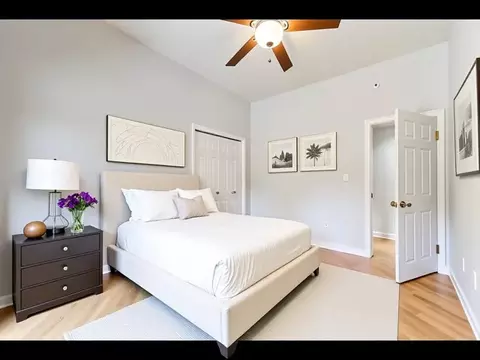 Bedroom - 2058 W Washington Blvd, Chicago, IL 60612 photo 4 of 7