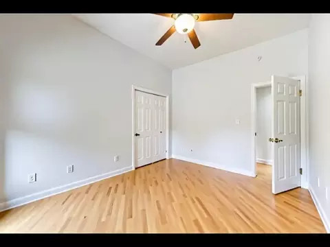 Bedroom - 2058 W Washington Blvd, Chicago, IL 60612 photo 3 of 7