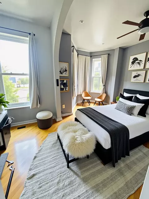 Bedroom - 2058 W Washington Blvd, Chicago, IL 60612 photo 2 of 7