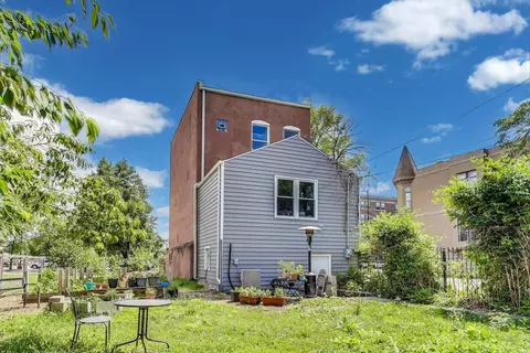 Exterior - 2058 W Washington Blvd, Chicago, IL 60612 photo 6 of 8