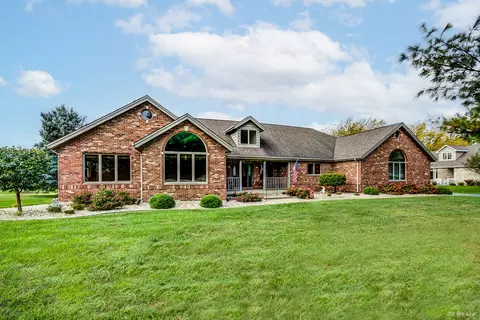 26002 S Cambridge Dr, Crete, IL 60417