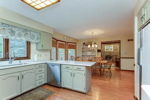 Kitchen - n675 Herrick Drive, Wheaton, IL 60187 photo 3 of 3
