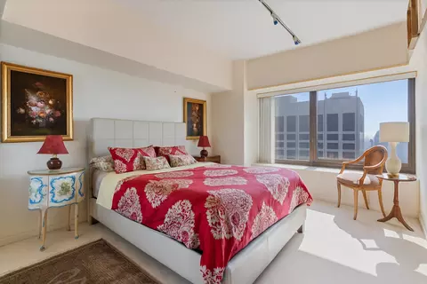 Bedroom - 175 E Delaware Pl #7008, Chicago, IL 60611 photo 1 of 2