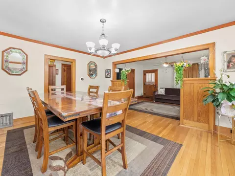 640 2nd St, Crete, IL 60417 photo 5