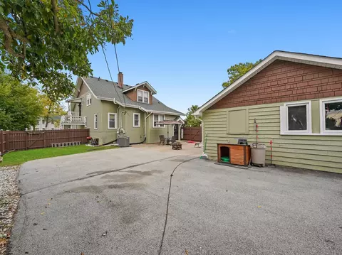 640 2nd St, Crete, IL 60417 photo 39