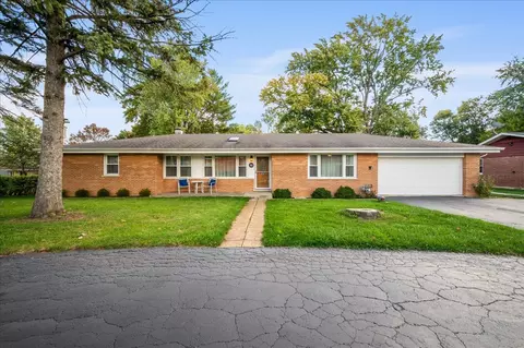203 Coldren Dr, Prospect Heights, IL 60070