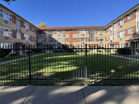 4332 N Keystone Ave #1C, Chicago, IL 60641