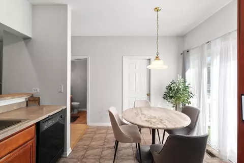 Dining - 2422 Oakfield Ct, Aurora, IL 60503 photo 1 of 1