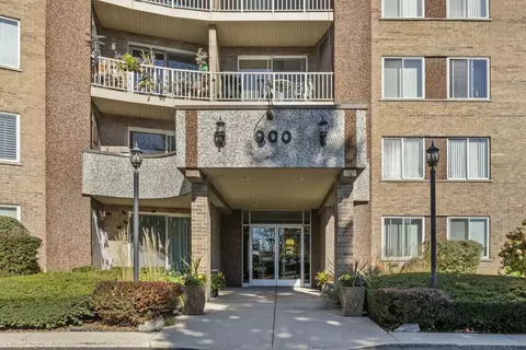 900 E Wilmette Rd #105, Palatine, IL 60074