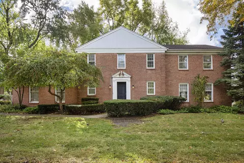 3815 Bordeaux Ave, Northbrook, IL 60062
