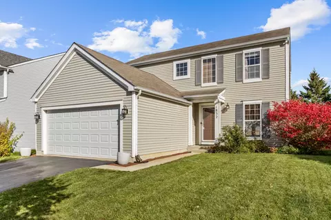 1832 Yasgur Dr, Woodstock, IL 60098