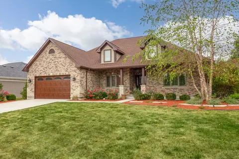 21328 Westminster Ln, Shorewood, IL 60404