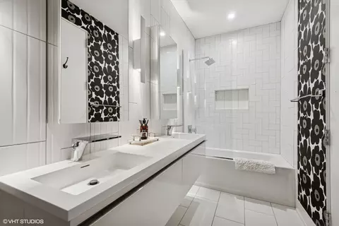 Bath - 42 E Schiller St, Chicago, IL 60610 photo 6 of 7