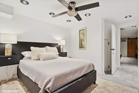 Bedroom - 42 E Schiller St, Chicago, IL 60610 photo 4 of 4