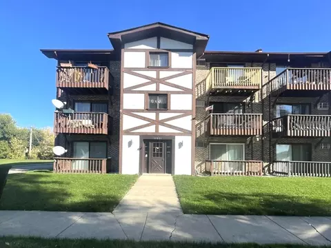 11801 S Karlov Ave #303, Alsip, IL 60803