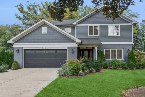 3287 Western Ave, Highland Park, IL 60035