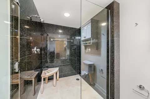 100 E Huron St #4503, Chicago, IL 60611 photo 33