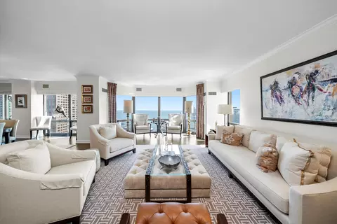 100 E Huron St #4503, Chicago, IL 60611 photo 9