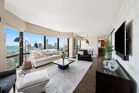 100 E Huron St #4503, Chicago, IL 60611 photo 23