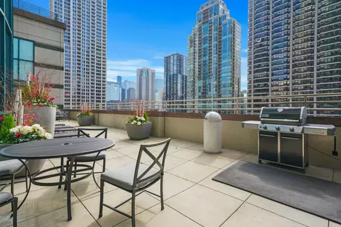 100 E Huron St #4503, Chicago, IL 60611 photo 41