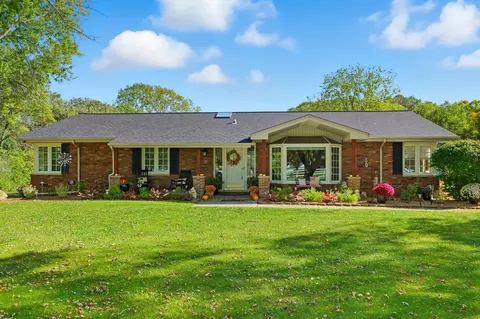 27805 S Klemme Rd, Crete, IL 60417