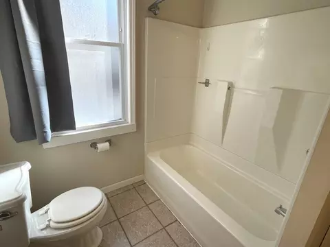 Bath - 2215 3rd St, Peru, IL 61354 photo 2 of 3