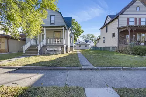 13331 S Commercial Ave, Chicago, IL 60633