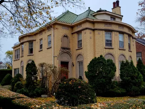 530 Maple Ave, Wilmette, IL 60091