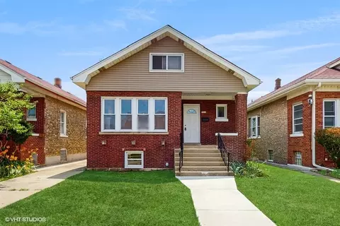 5041 W Fletcher St, Chicago, IL 60641