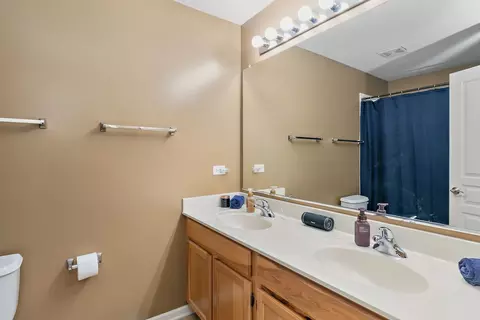 2706 Kendall Xing, Mchenry, IL 60051 photo 21