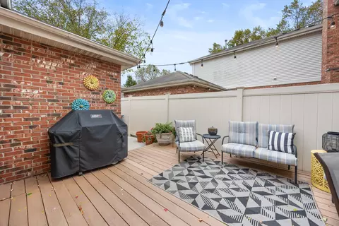 245 Garden Dr, Elgin, IL 60124 photo 31