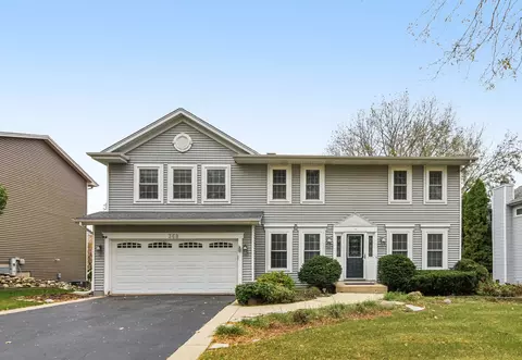 368 Pinoak Dr, Bartlett, IL 60103