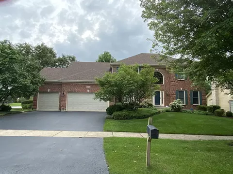 1404 Chelsea Ln, Naperville, IL 60565