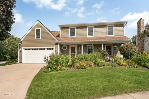 1501 Clarkson Ct, Naperville, IL 60565