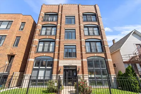 2444 W Diversey Ave #1W, Chicago, IL 60647