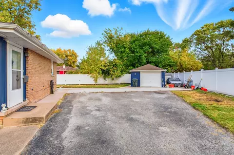 Exterior - 16047 Cambridge Ct, Markham, IL 60428 photo 6 of 8