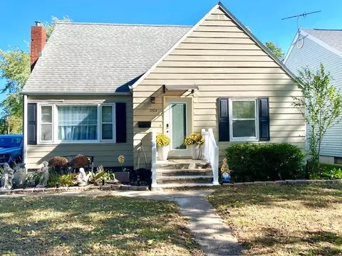 1103 8th Ave, Rock Falls, IL 61071