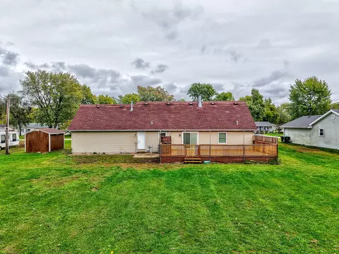 Exterior - 340 N Walker St, Braidwood, IL 60408 photo 3 of 4