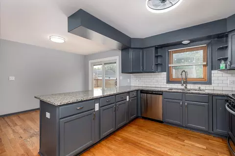 Kitchen - 340 N Walker St, Braidwood, IL 60408 photo 3 of 3