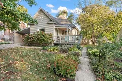 312 Avondale Ave, Champaign, IL 61820