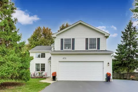 470 Country Pl, Lindenhurst, IL 60046