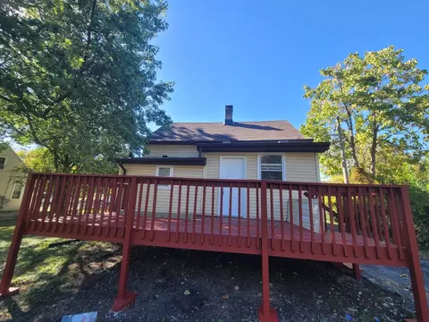 49 N Calhoun St, Aurora, IL 60505 photo 2
