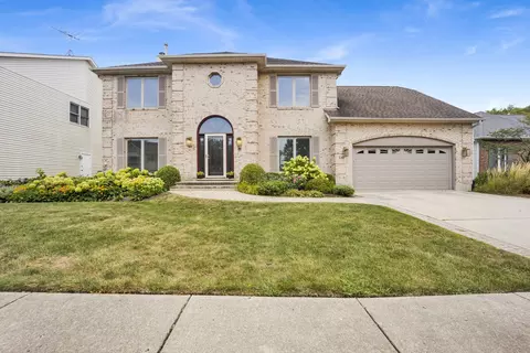 640 Downey St, Hoffman Estates, IL 60169