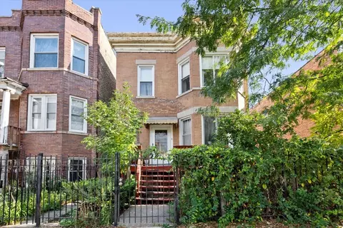 3911 N Kedzie Ave, Chicago, IL 60618
