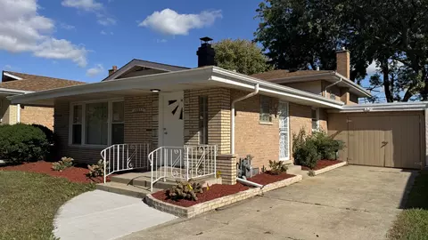 15037 Irving Ave, Dolton, IL 60419
