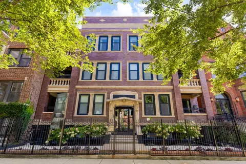 4559 S Michigan Ave #3N, Chicago, IL 60653
