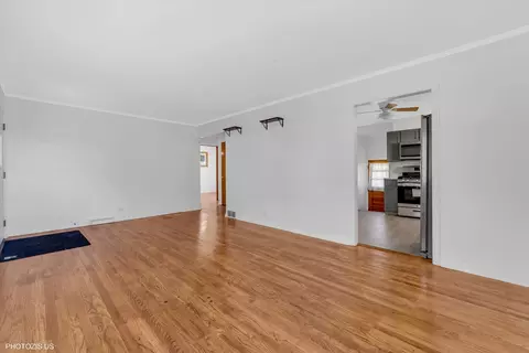 Living - 1210 Mohawk Dr, Elgin, IL 60120 photo 3 of 3